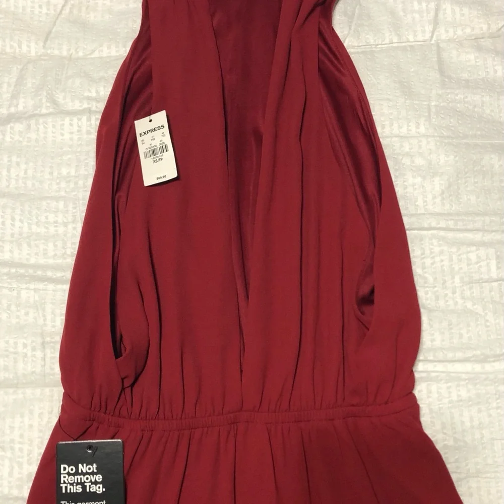 EXPRESS Women’s Dress Size XS Red‎  N.W.T.Halter Asymmetrical Stretch Mock Neck.